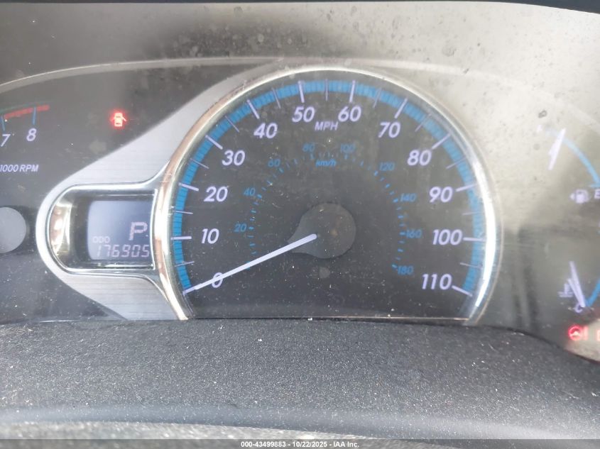 2013 TOYOTA SIENNA XLE V6 8 PASSENGER 5TDYK3DC4DS346008