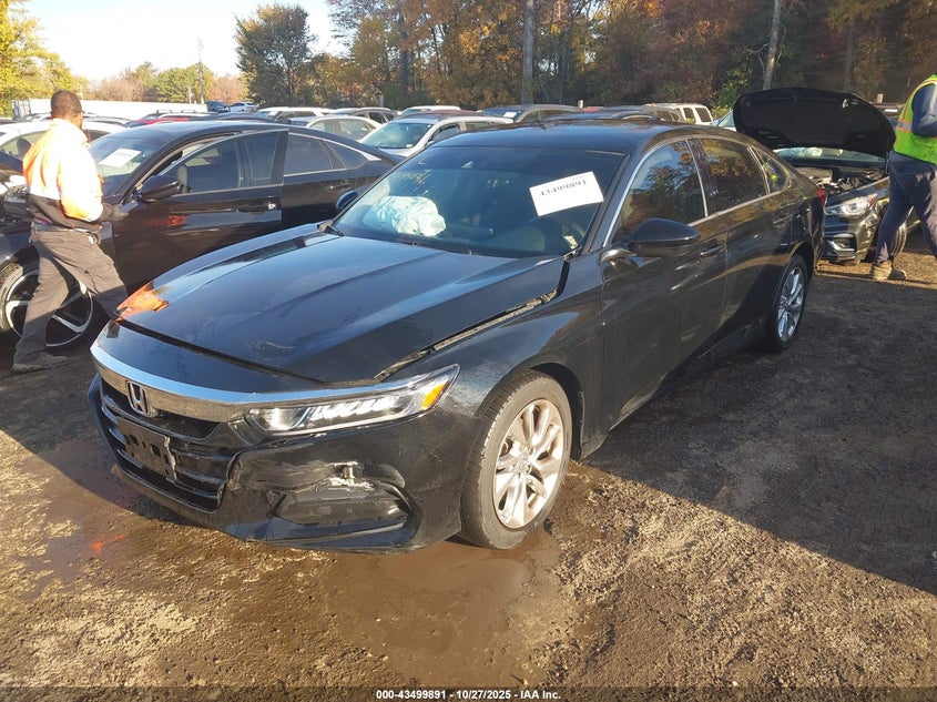 1HGCV1F10JA266412 2018 HONDA ACCORD photo no. 2