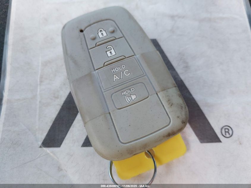 2022 Toyota Prius Prime Le VIN: JTDKAMFP6N3217138 Lot: 43500017