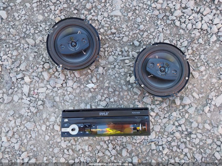 2002 Chevrolet Blazer Ls VIN: 1GNDT13W72K105387 Lot: 43500136