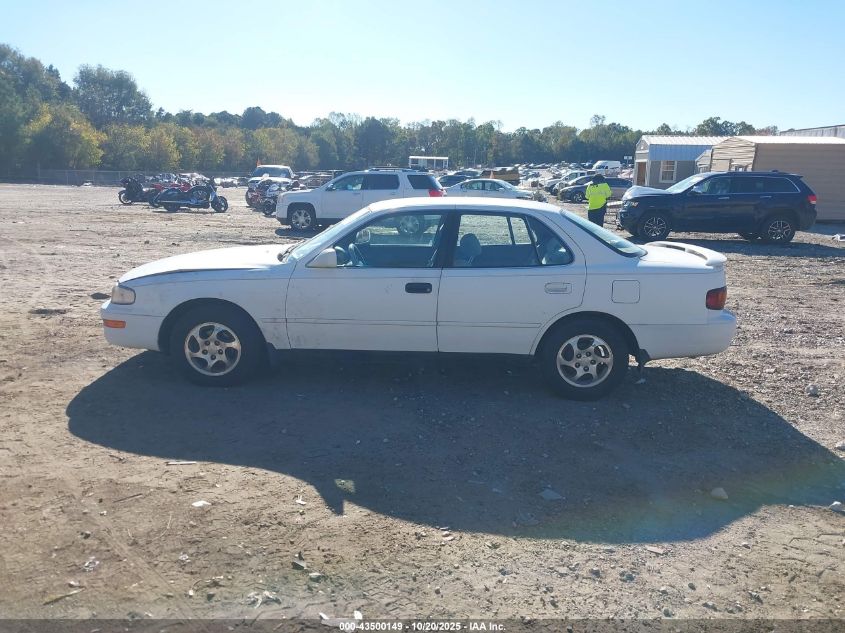 1994 Toyota Camry Le VIN: 4T1SK12E3RU357935 Lot: 43500149