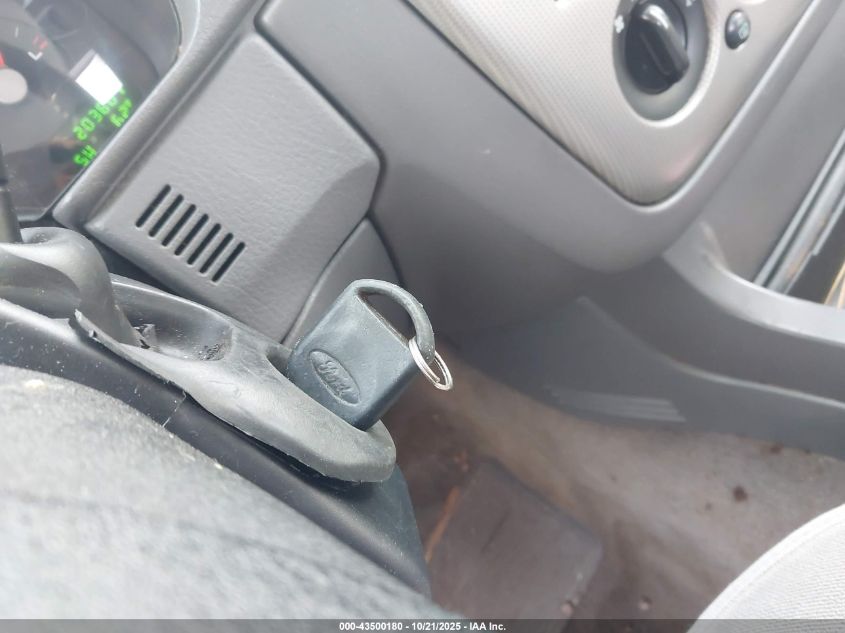 2004 Ford Explorer Xlt VIN: 1FMZU63K44UB62395 Lot: 43500180