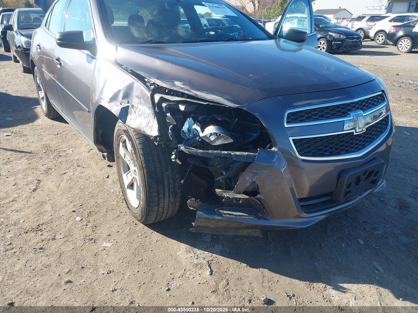 2013 CHEVROLET MALIBU 1LS 1G11B5SA2DF331191