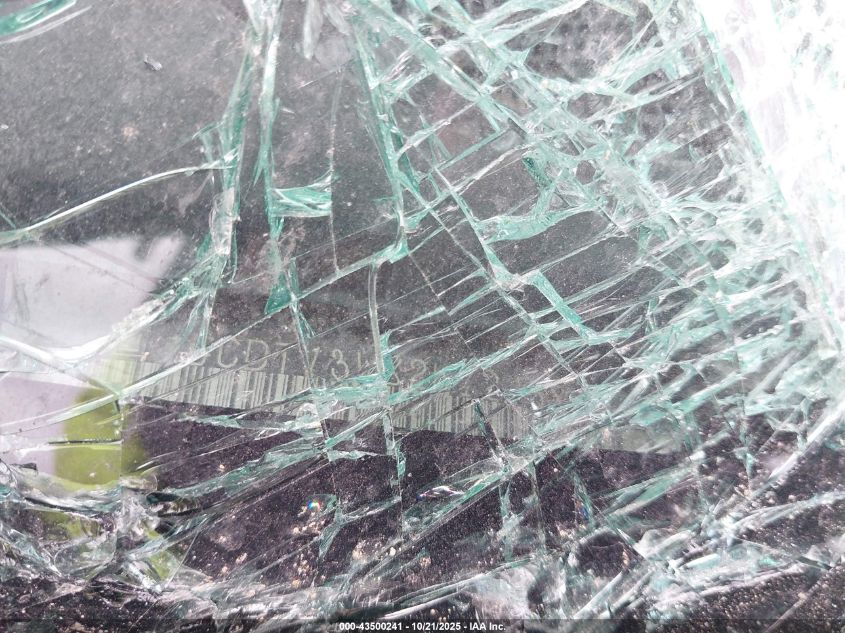 2002 Chevrolet S-10 Ls VIN: 1GCDT13W82K121381 Lot: 43500241