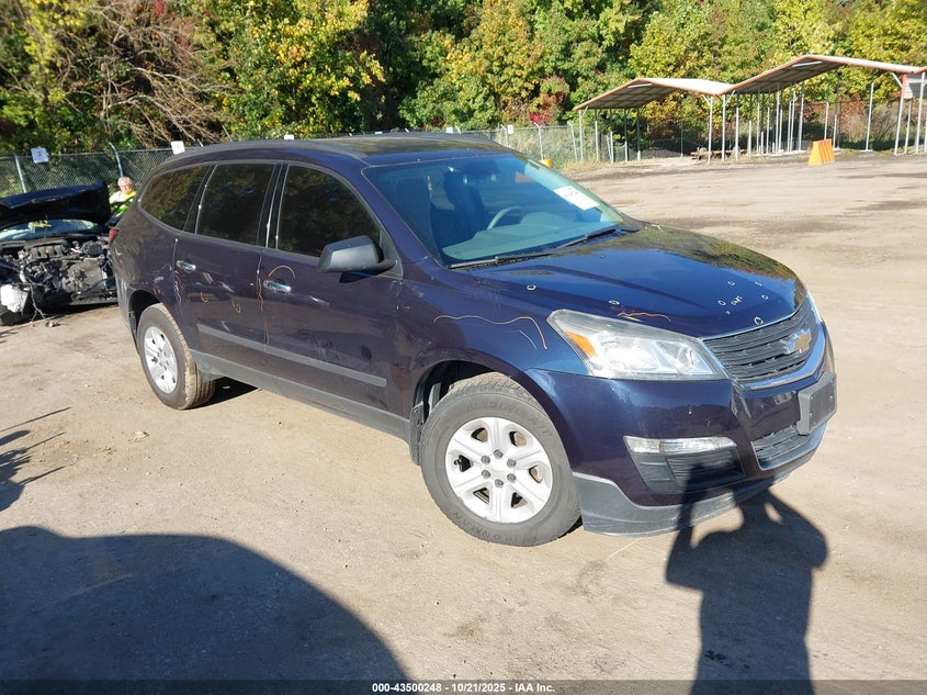 CHEVROLET TRAVERSE LS