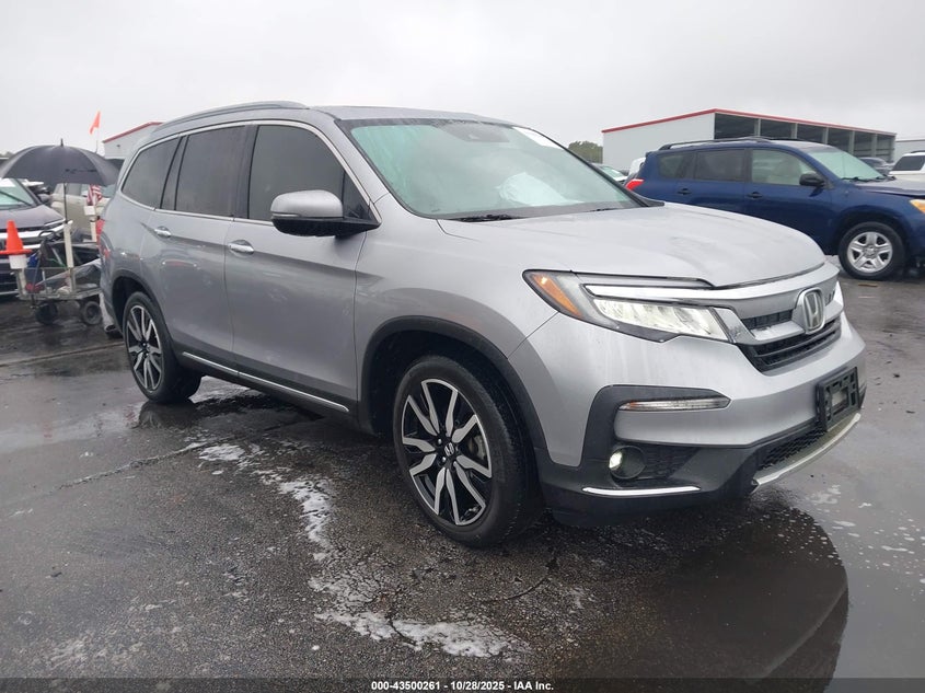 HONDA PILOT 2WD TOURING 8 PASSENGER