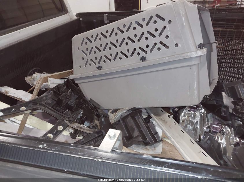 2004 Toyota Tundra Limited V8 VIN: 5TBDT48194S445412 Lot: 43500319