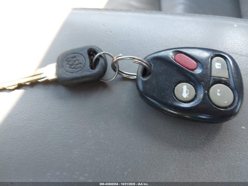 2001 Buick Park Avenue Ultra VIN: 1G4CU541414172362 Lot: 43500354