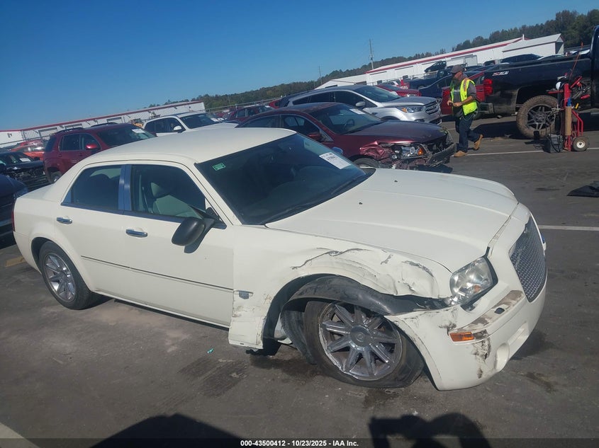 2005 Chrysler 300C VIN: 2C3JA63H25H576637 Lot: 43500412