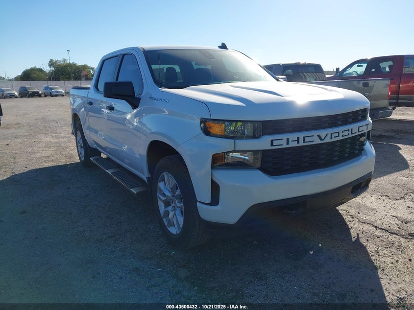 CHEVROLET SILVERADO 1500 2WD SHORT BED CUSTOM
