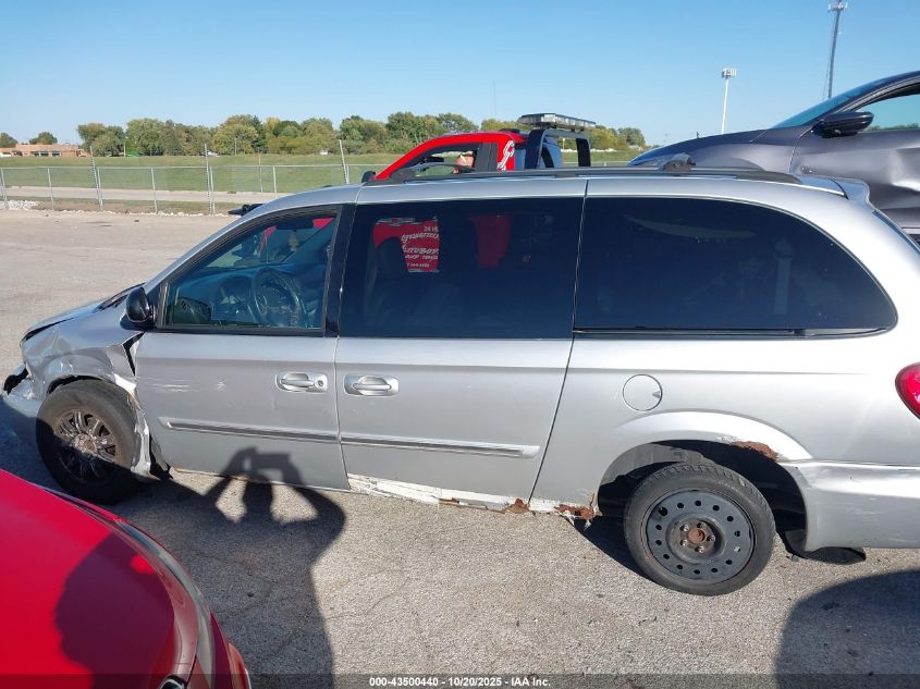 2006 Chrysler Town & Country Touring VIN: 2A8GP54L16R900411 Lot: 43500440