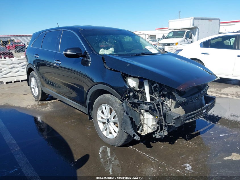 2019 KIA SORENTO 2.4L LX - 5XYPG4A39KG554094