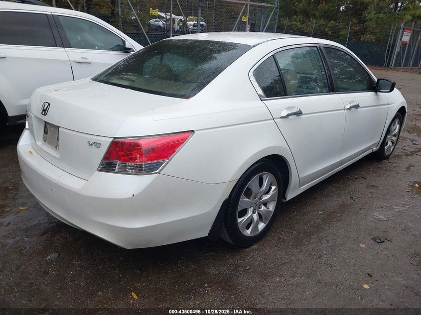 1HGCP36838A000301 2008 HONDA ACCORD photo no. 4