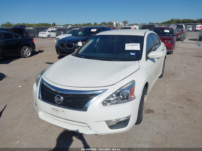 1N4AL3AP1FC180871 2015 NISSAN ALTIMA photo no. 2