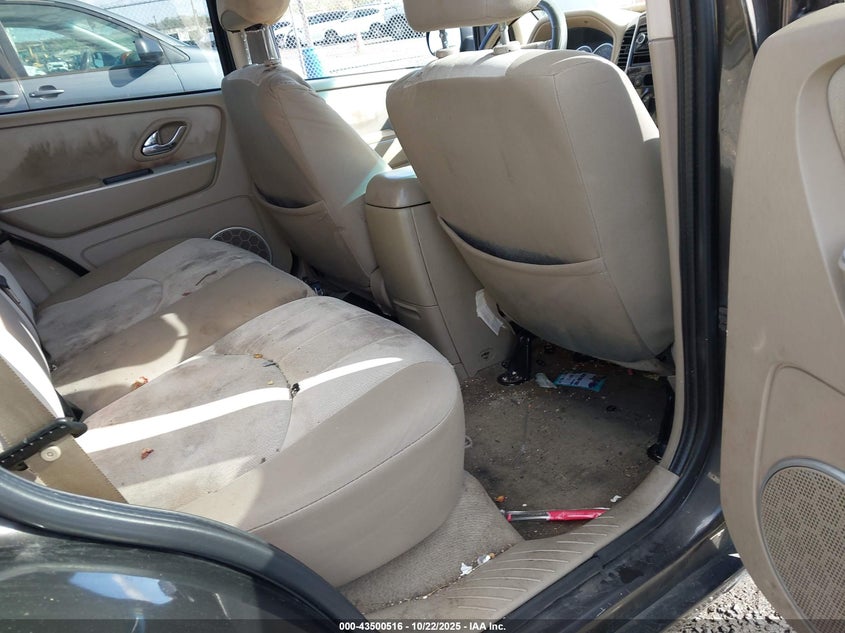 2005 Mercury Mariner Convenience VIN: 4M2YU56Z85DJ28734 Lot: 43500516