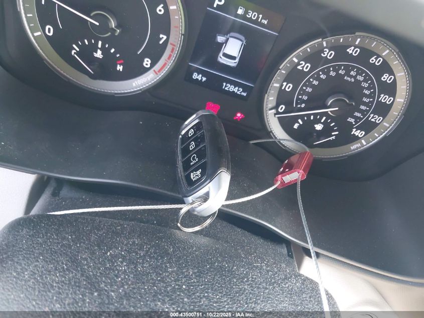 2021 Hyundai Venue Sel VIN: KMHRC8A39MU118970 Lot: 43500751