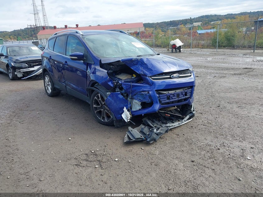 FORD ESCAPE TITANIUM