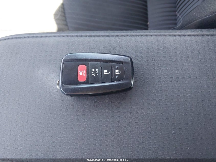 VIN JTDKAMFP7M3187338 2021 TOYOTA PRIUS PRIME LE