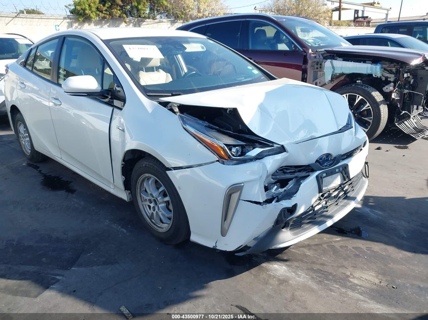 TOYOTA PRIUS XLE AWD-E