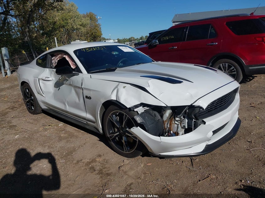 FORD MUSTANG GT PREMIUM