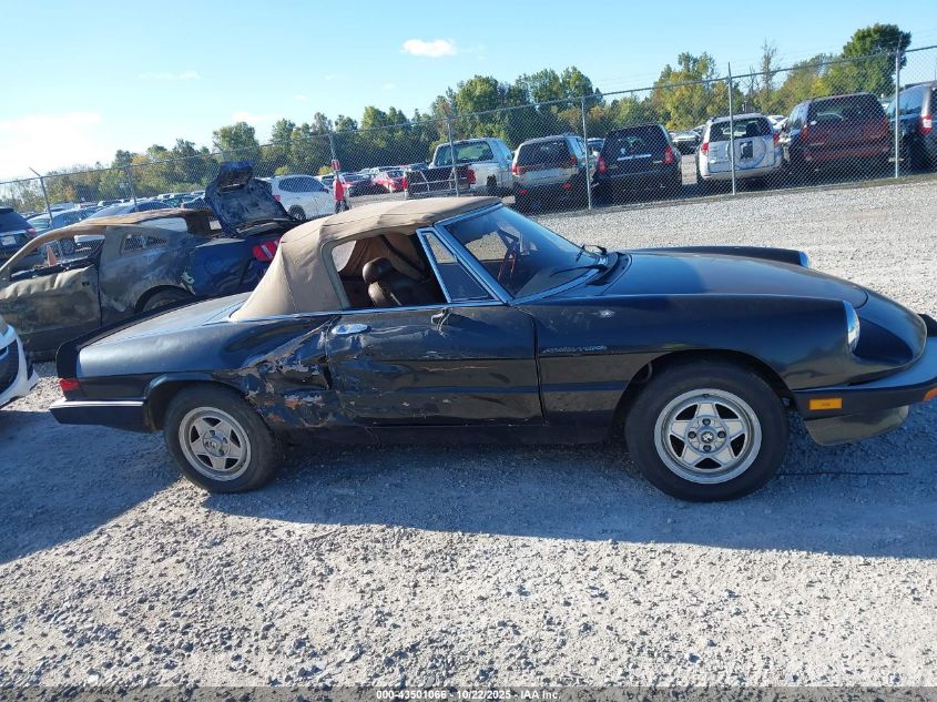 1984 Alfa Romeo Veloce 2000 Spider VIN: ZARBA5414E1020331 Lot: 43501066