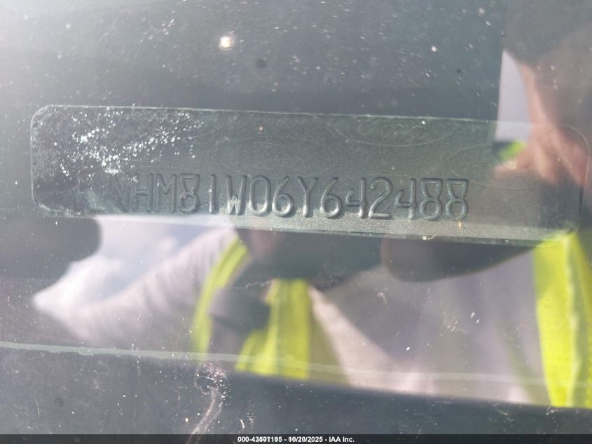 2006 Lincoln Town Car Signature VIN: 1LNHM81W06Y642488 Lot: 43501105