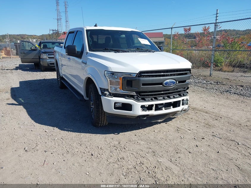 FORD F-150 XLT