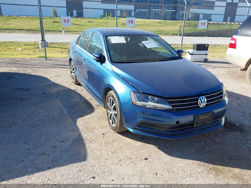 VOLKSWAGEN JETTA 1.4T SE