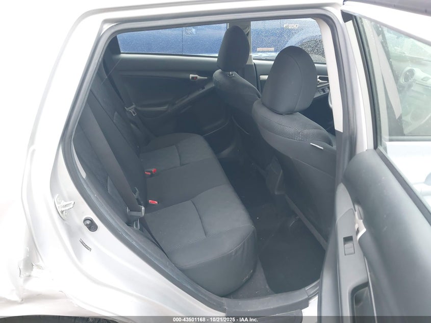 2010 Toyota Matrix VIN: 2T1KU4EE4AC266623 Lot: 43501168