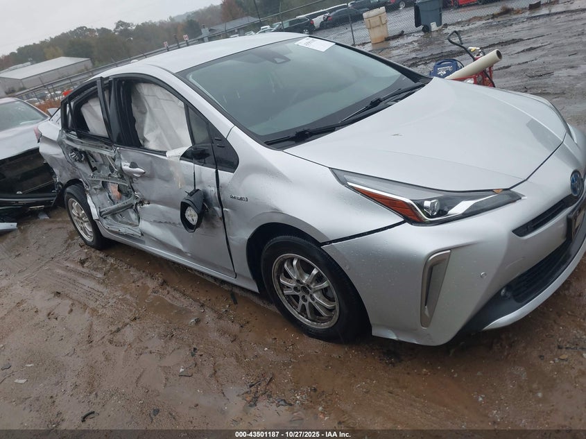 TOYOTA PRIUS LE AWD-E