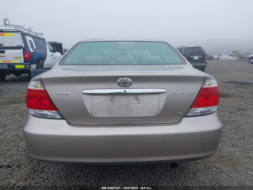 4T1BF30K15U089678 2005 TOYOTA CAMRY photo no. 16