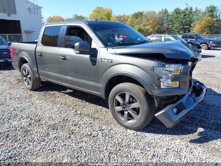 FORD F-150 LARIAT