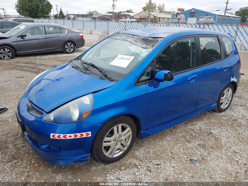 JHMGD38638S071012 2008 HONDA FIT photo no. 2