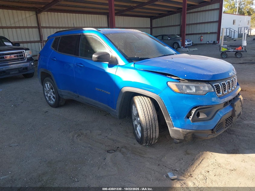 JEEP COMPASS LATITUDE LUX FWD