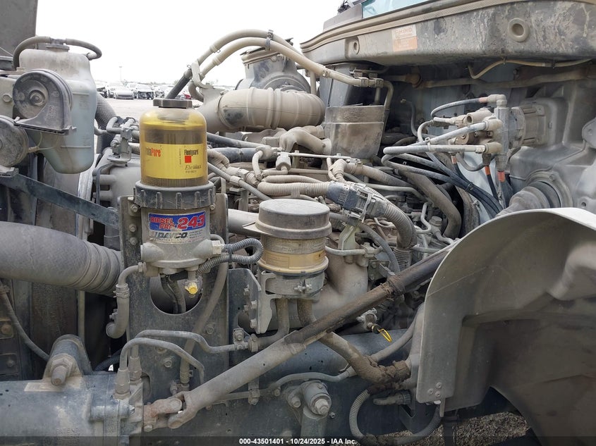 5PVNV8JV1J4S57677 2018   photo no. 9