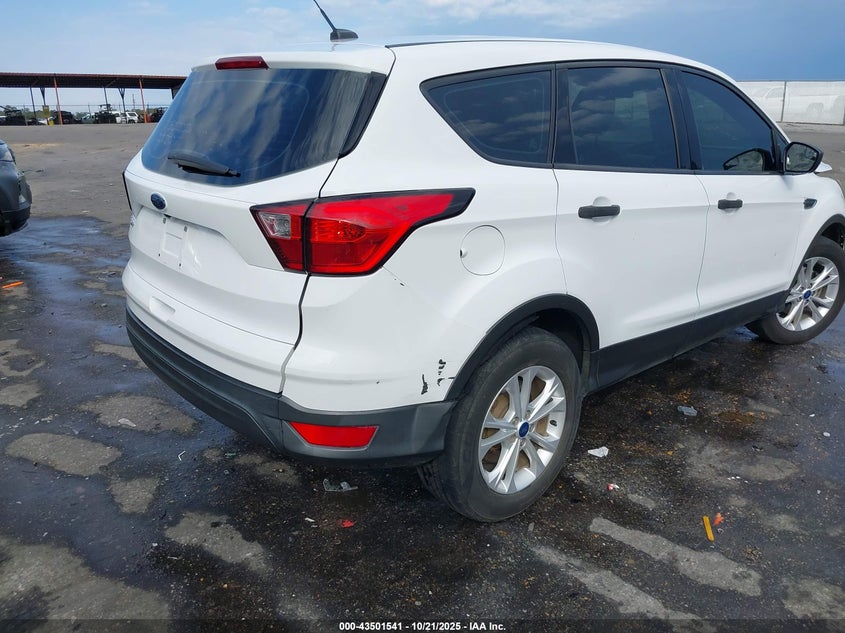2019 FORD ESCAPE S 1FMCU0F76KUB94871