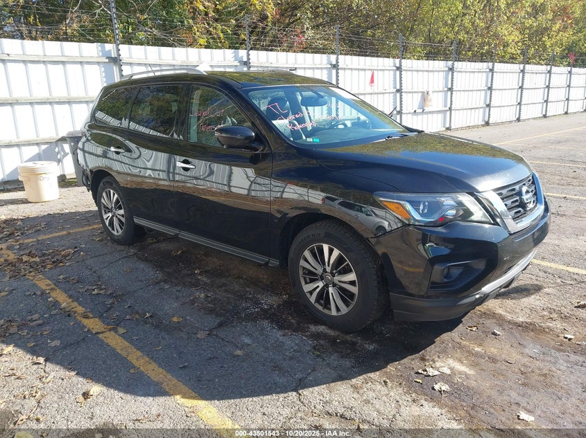 NISSAN PATHFINDER SL