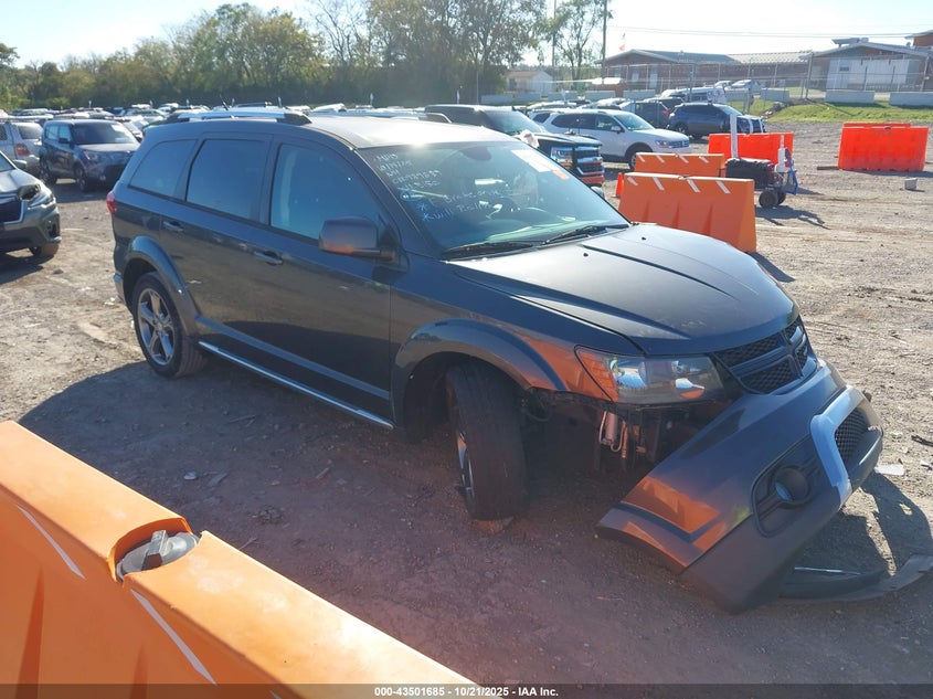 DODGE JOURNEY CROSSROAD PLUS