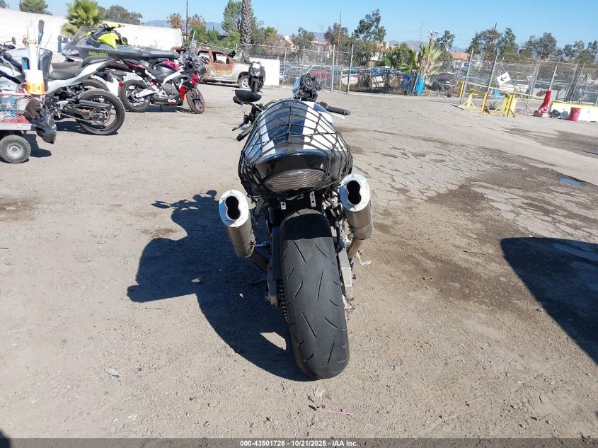 2003 Suzuki Tl1000 R VIN: JS1VT52A932100827 Lot: 43501726