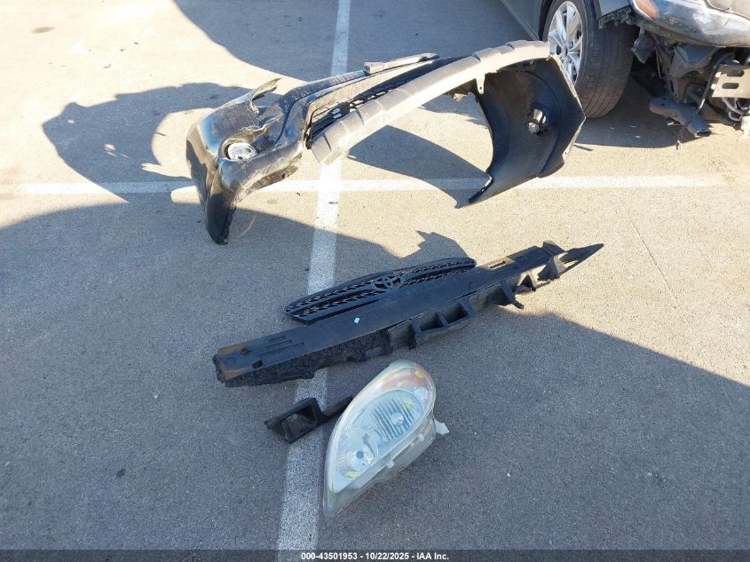 2006 Toyota Matrix Xr VIN: 2T1KR32E86C586891 Lot: 43501953