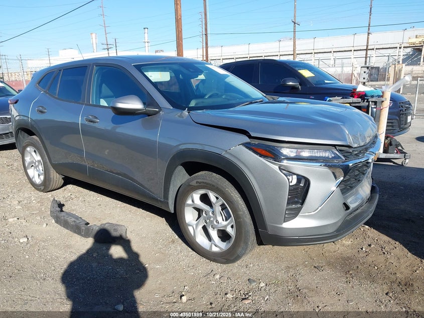 CHEVROLET TRAX FWD SP