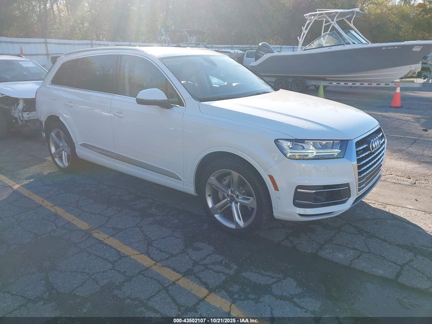 AUDI Q7 55 PREMIUM
