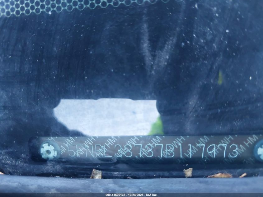 2007 Honda Odyssey Ex-L VIN: 5FNRL38737B117973 Lot: 43502137