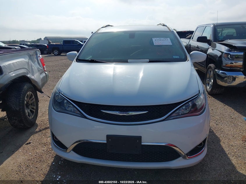 2019 Chrysler Pacifica Touring L VIN: 2C4RC1BG3KR626584 Lot: 43502153