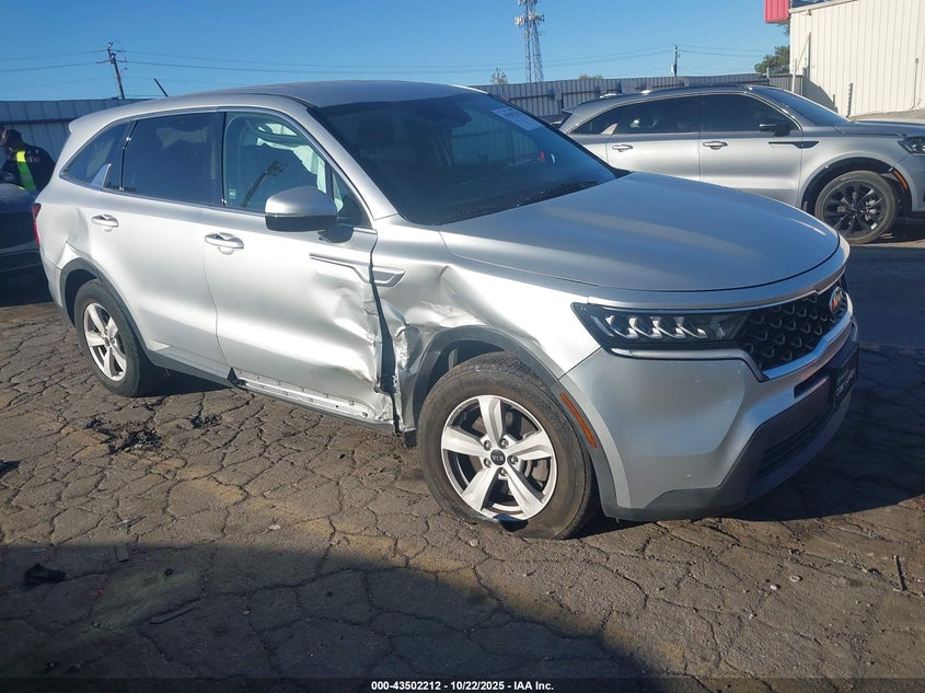 KIA SORENTO LX