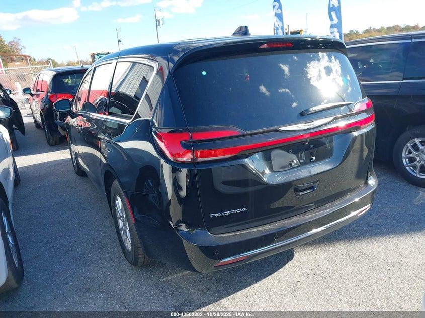 2C4RC1BG5TR173408 2026 CHRYSLER PACIFICA photo no. 3