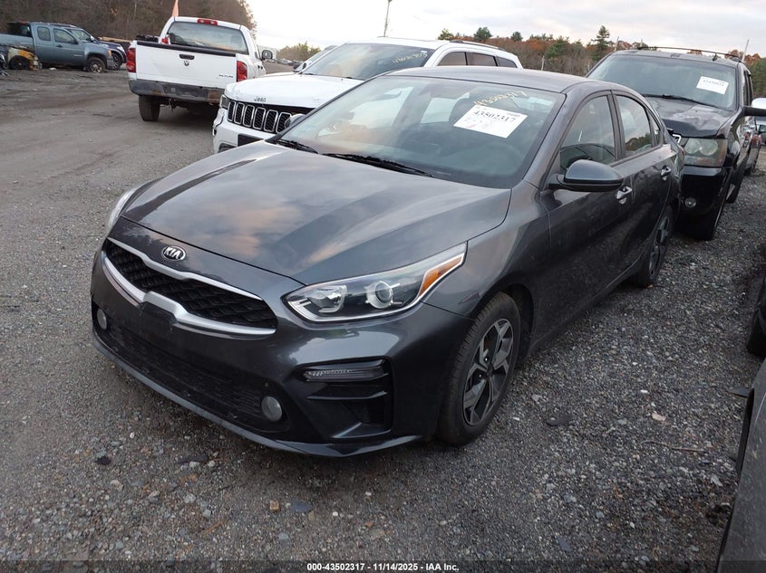 3KPF24AD5KE123610 2019 KIA FORTE photo no. 2