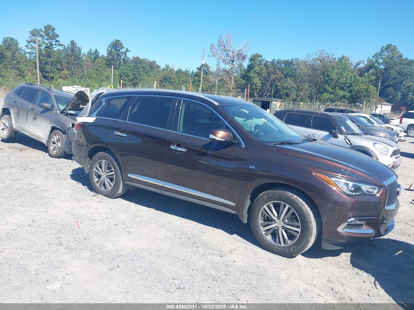 INFINITI QX60 LUXE