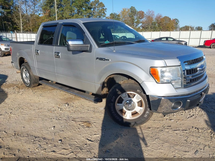 FORD F-150 XLT