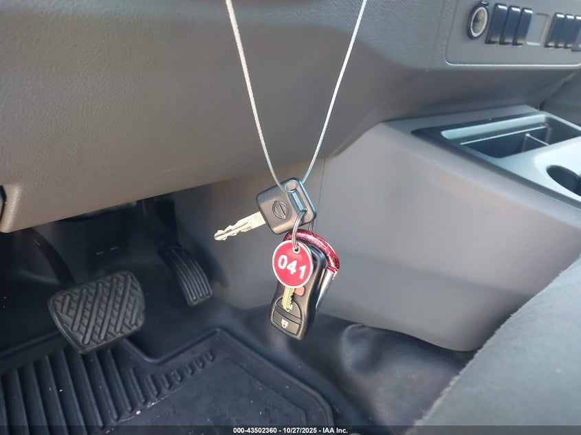 2019 Nissan Nv Cargo Nv2500 Hd S V6 VIN: 1N6BF0LY0KN804892 Lot: 43502360